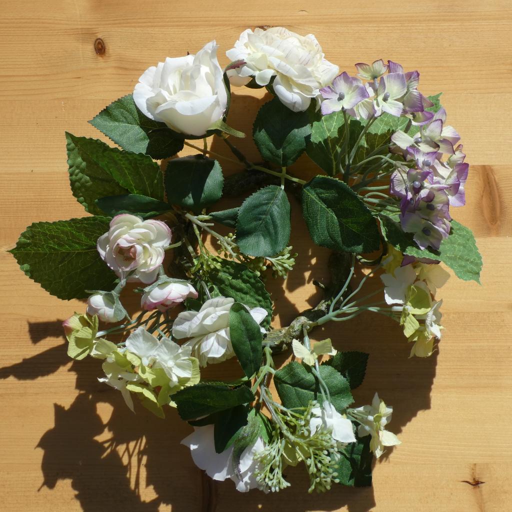 Bloem krans, Huis en Inrichting, Woonaccessoires | Kransen, Gebruikt, Ophalen