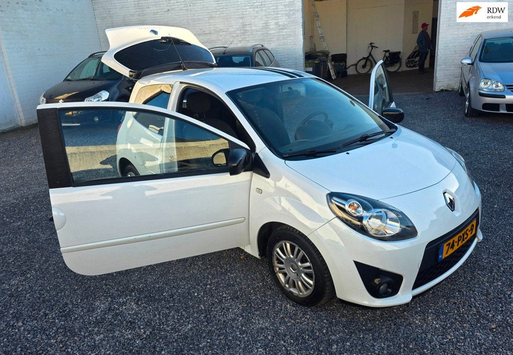 Renault Twingo 1.2-16V Dynamique Nette auto nwe apk, Gebruikt, Zwart, 4 cilinders, 4 stoelen