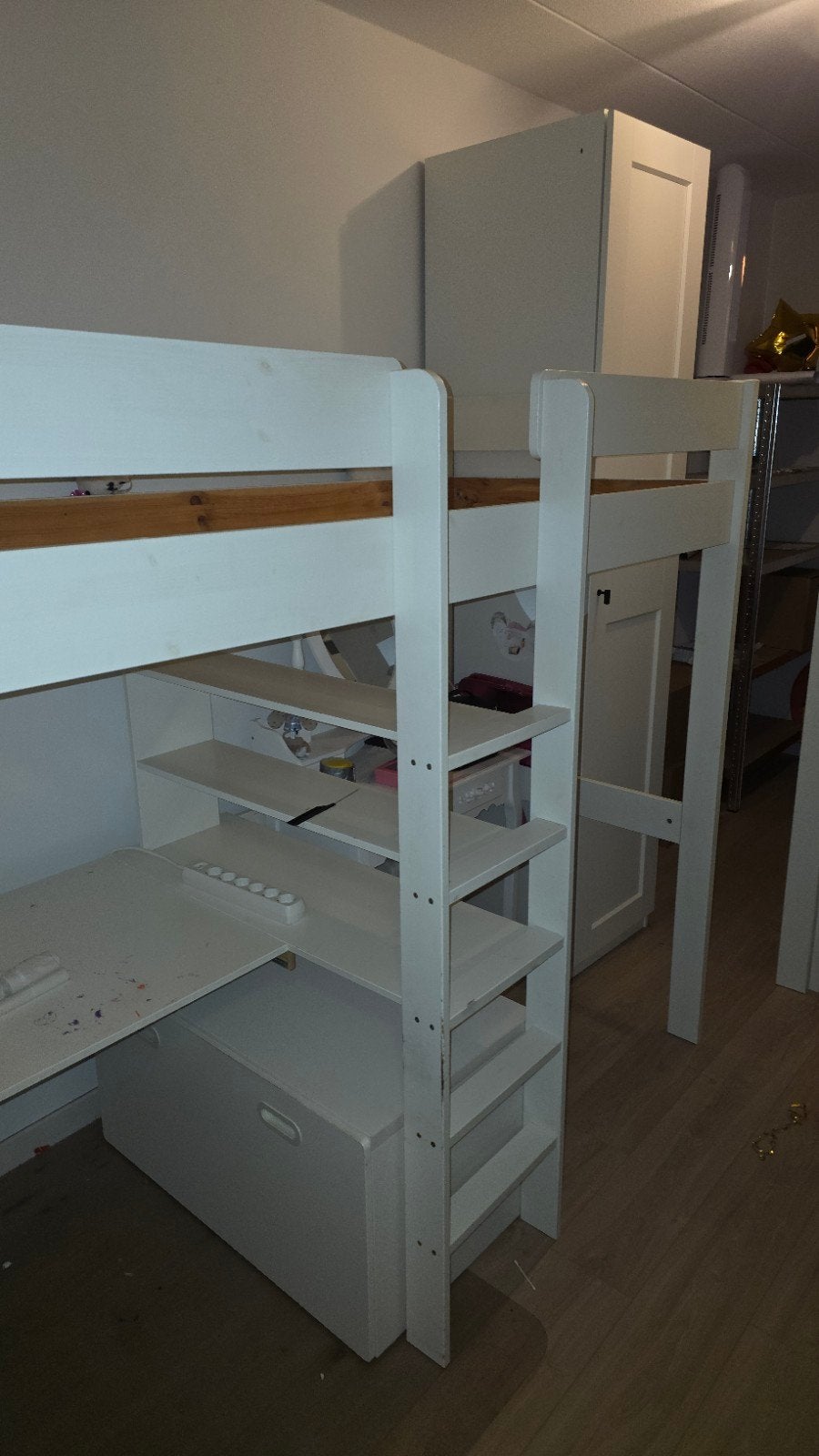 Vipack hoogslaper met bureau en ligbank, Huis en Inrichting, Slaapkamer | Stapelbedden en Hoogslapers, Ophalen, Gebruikt, Hoogslaper