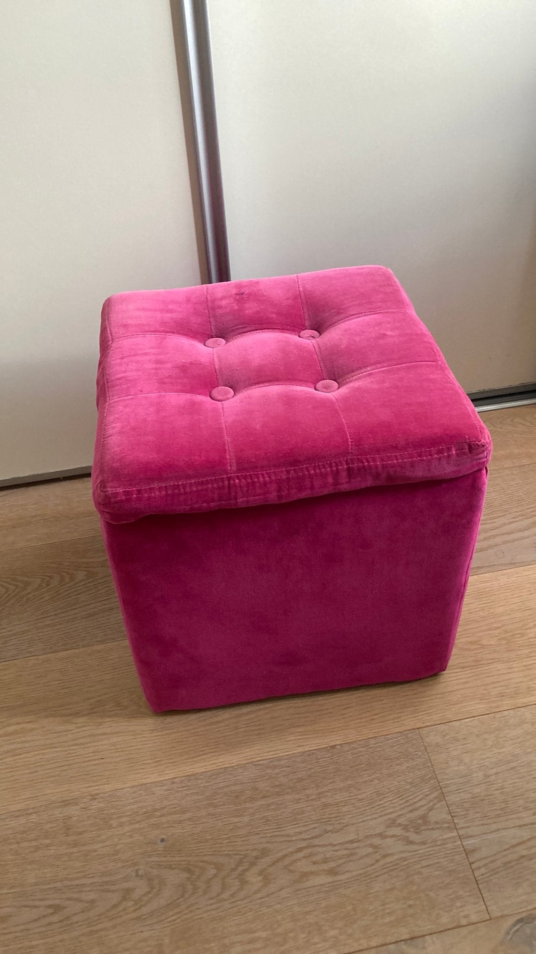 Donker roze poef, Ophalen, Minder dan 50 cm, Gebruikt, Vierkant