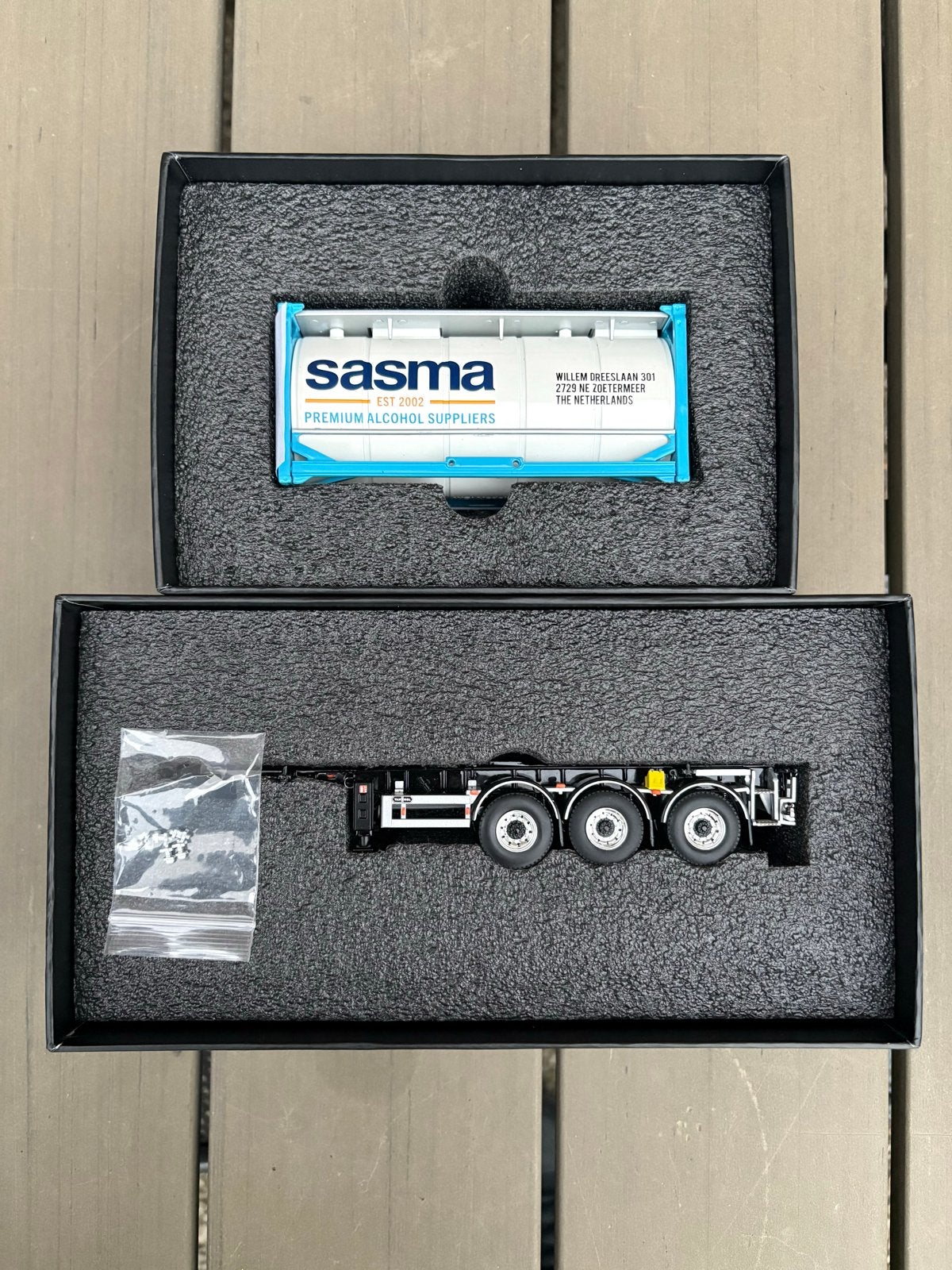 WSI Models Sasmas Tankcontainer met Chassis 1:50, Ophalen of Verzenden, Zo goed als nieuw, Bus of Vrachtwagen, Wsi