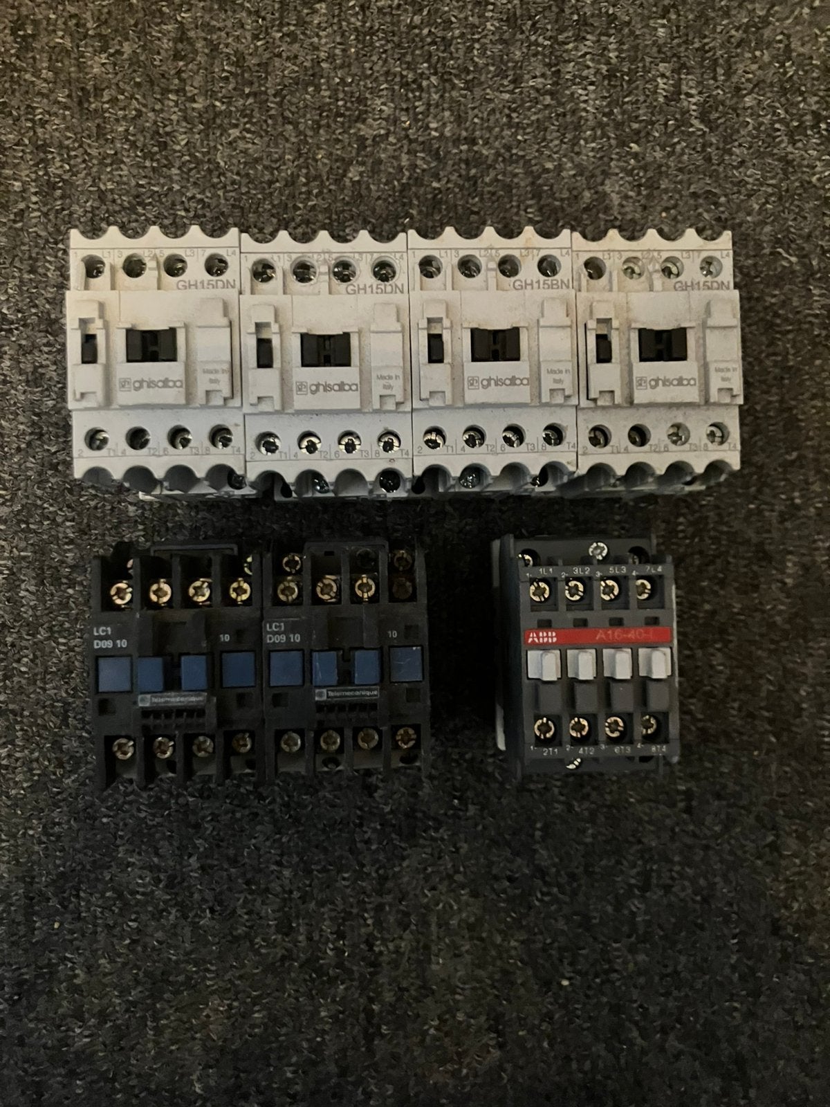 Partij van 7 stuks contactors - magneetschakelaars, Hobby en Vrije tijd, Ophalen of Verzenden, Gebruikt