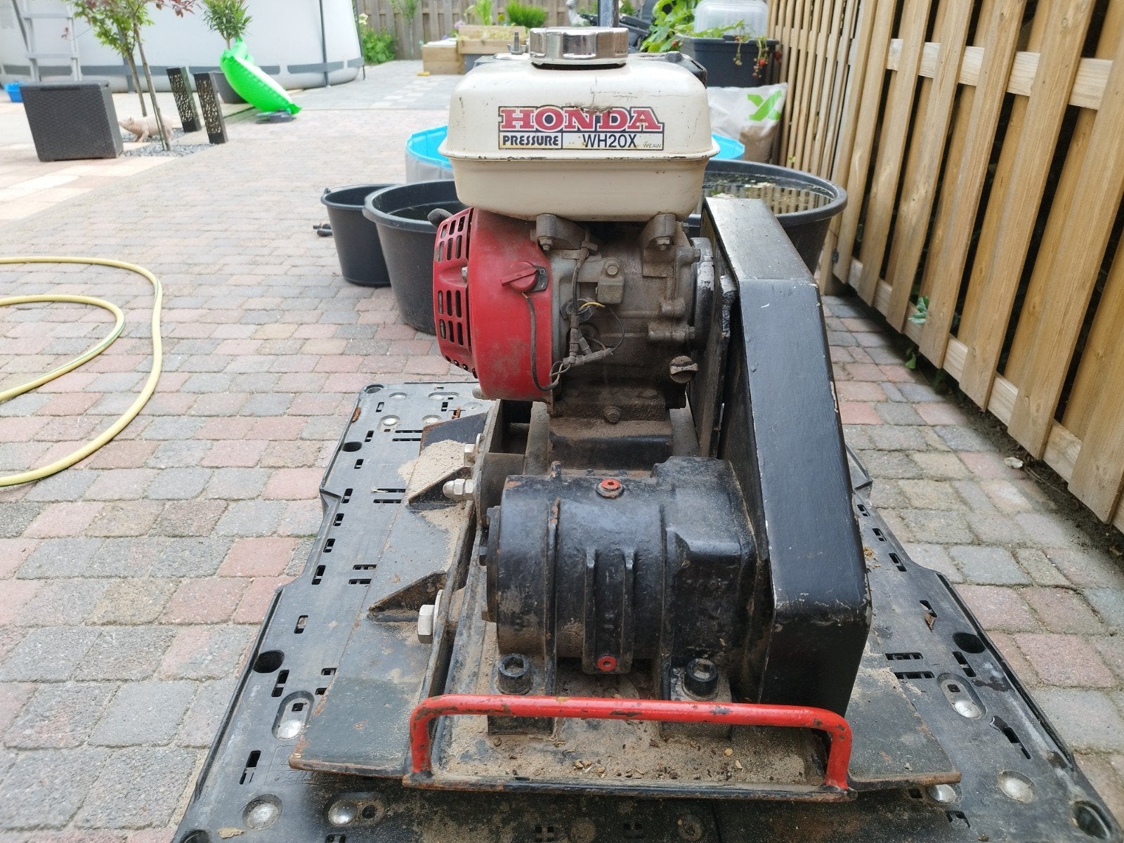 Krachtige Honda/Weber trilplaat - WH20X, Tuin en Terras, Ophalen