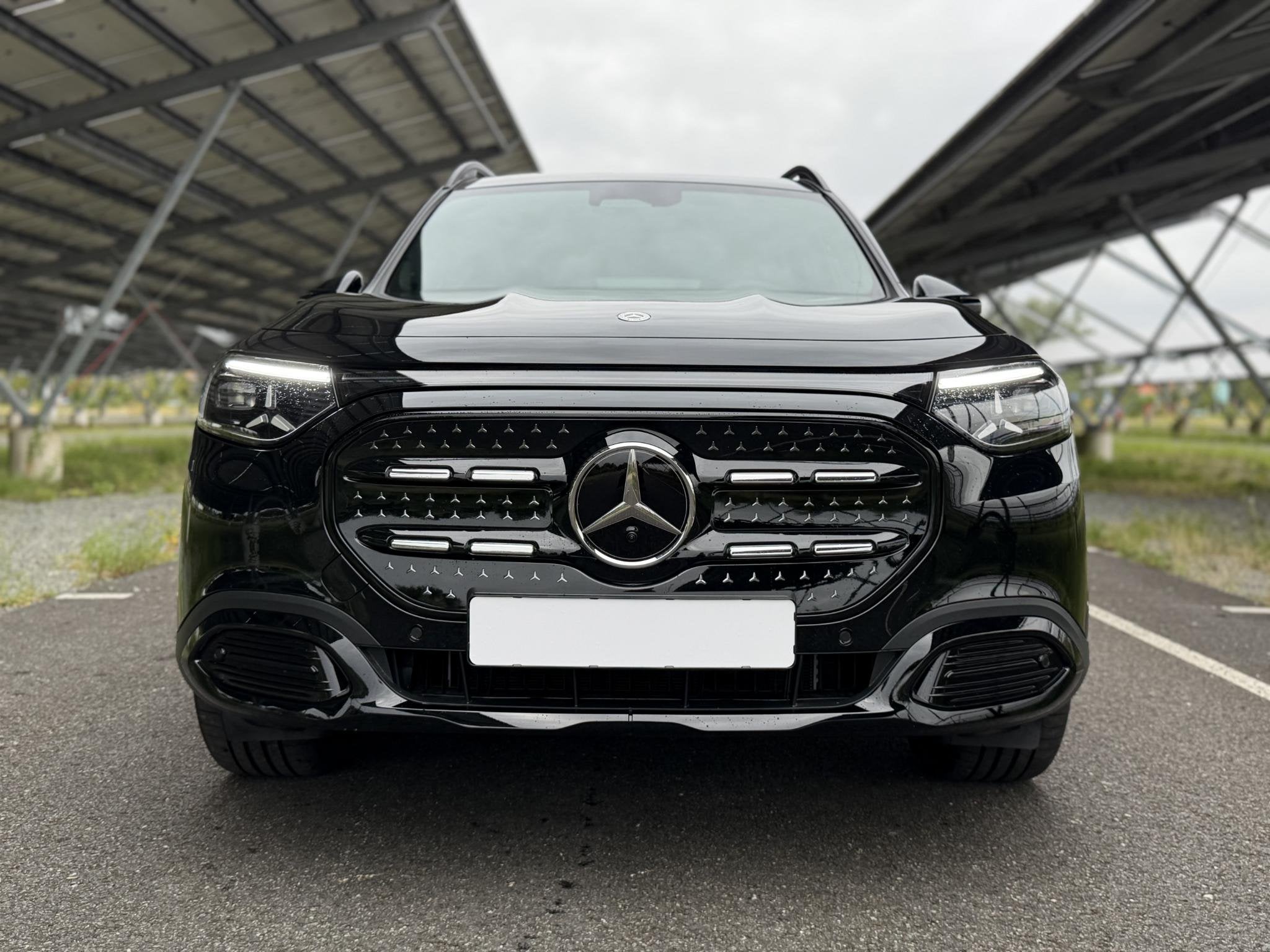 Mercedes-Benz GLB-Klasse 250+ Business Solution 85.5 kWh | N, Auto's, 2095 kg, Achterwielaandrijving, Leder en Stof, Zwart