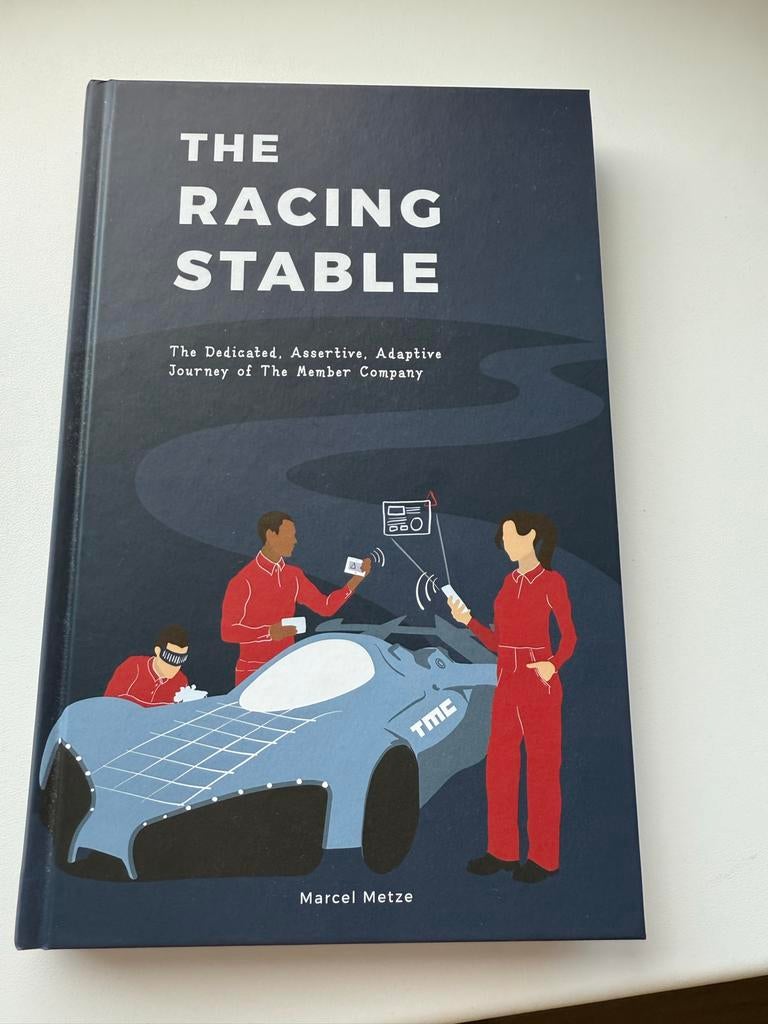 The Racing Stable - Marcel Metze (TMC), Boeken, Overige Boeken, Zo goed als nieuw, Ophalen of Verzenden
