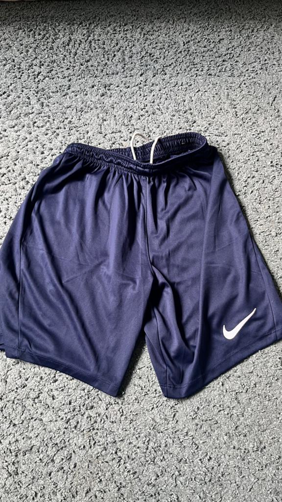 Nike broekje, Nieuw, Algemeen, Maat 46 (S) of kleiner, Verzenden