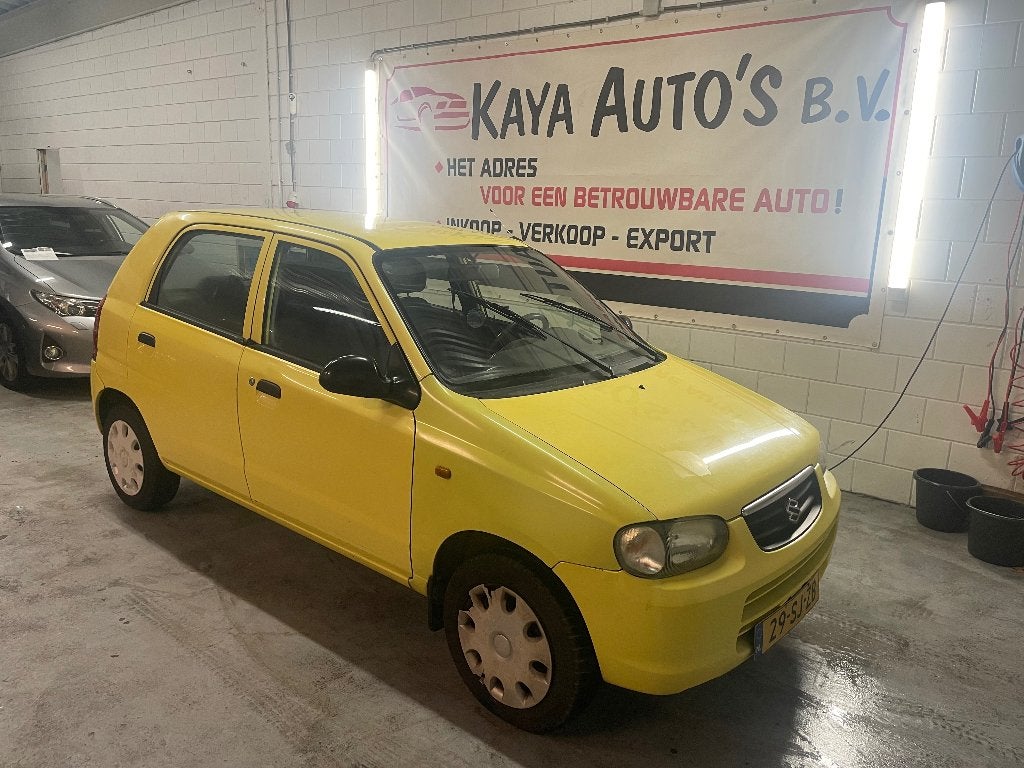 Suzuki Alto 1.1 16V STUURB 5d AGS 2006 Geel, Auto's, Voorwielaandrijving, 750 kg, 4 cilinders, 4 stoelen