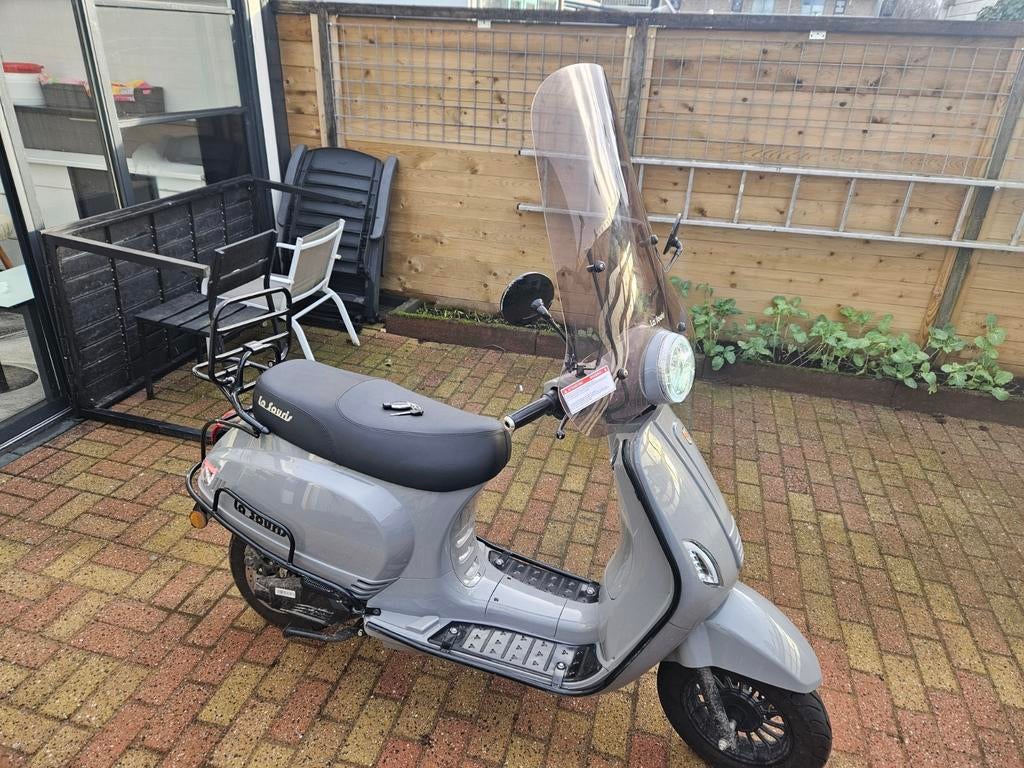 La Souris Scooter - Zo goed als nieuw, Fietsen en Brommers, Brommeronderdelen | Scooters, Ophalen of Verzenden, Zo goed als nieuw