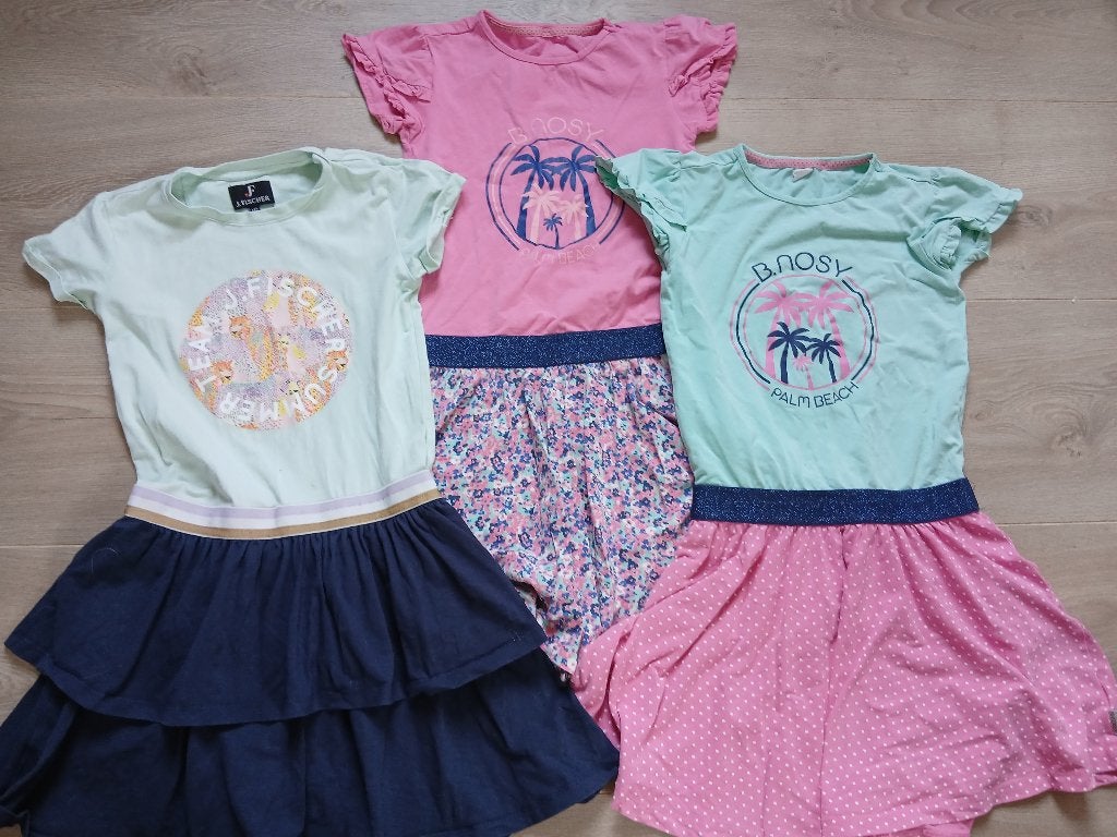 Zomer jurkjes maat 146/152, Kinderen en Baby's, Kinderkleding | Kinder-kledingpakketten, Ophalen of Verzenden, Zo goed als nieuw