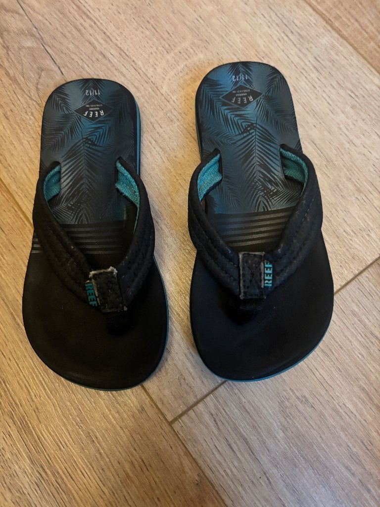 Reef slippers mt 28/29, Kinderen en Baby's, Ophalen, Gebruikt, Overige typen, Jongen