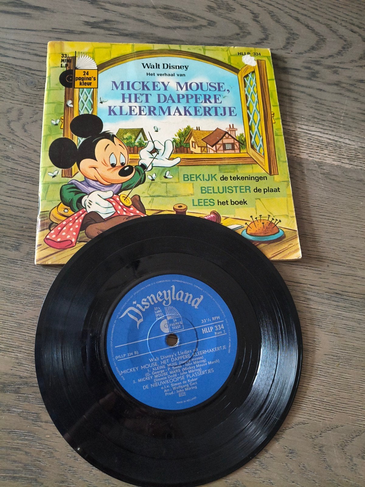Walt Disney: Mickey Mouse, Het Dappere Kleermakertje, Boeken, Ophalen of Verzenden, Gelezen, 3 tot 4 jaar