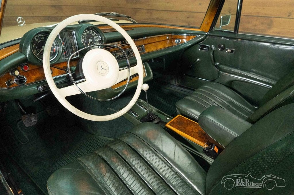 Mercedes 280 SE 3.5 Coupé | 1970, Auto's, Lederen bekleding, Achterwielaandrijving, 4 stoelen, Beige