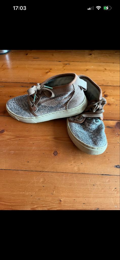 Satorisan sneakers maat 36 - weinig gedragen, Ophalen of Verzenden, Zo goed als nieuw, Grijs, Sneakers of Gympen