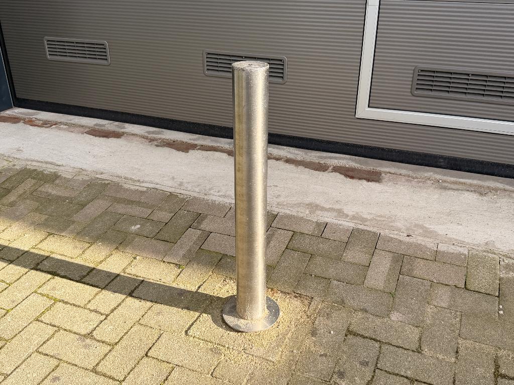 Afneembare rampaal | afzetpaal | aanrijdpaal | RVS | 90mm, Doe-het-zelf en Verbouw, Metalen, Ophalen, Gebruikt, Overige metalen