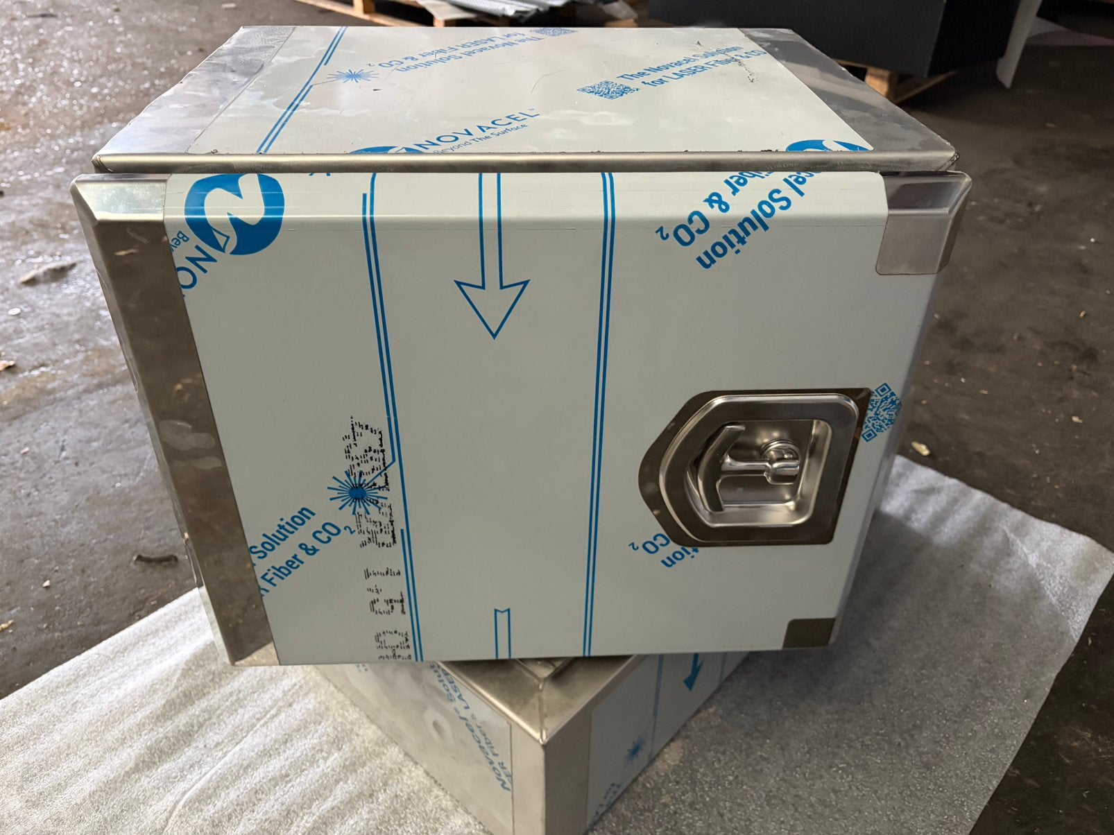 Rvs kist 500x400x400 rvs met spiegel deksel, Ophalen, Nieuw
