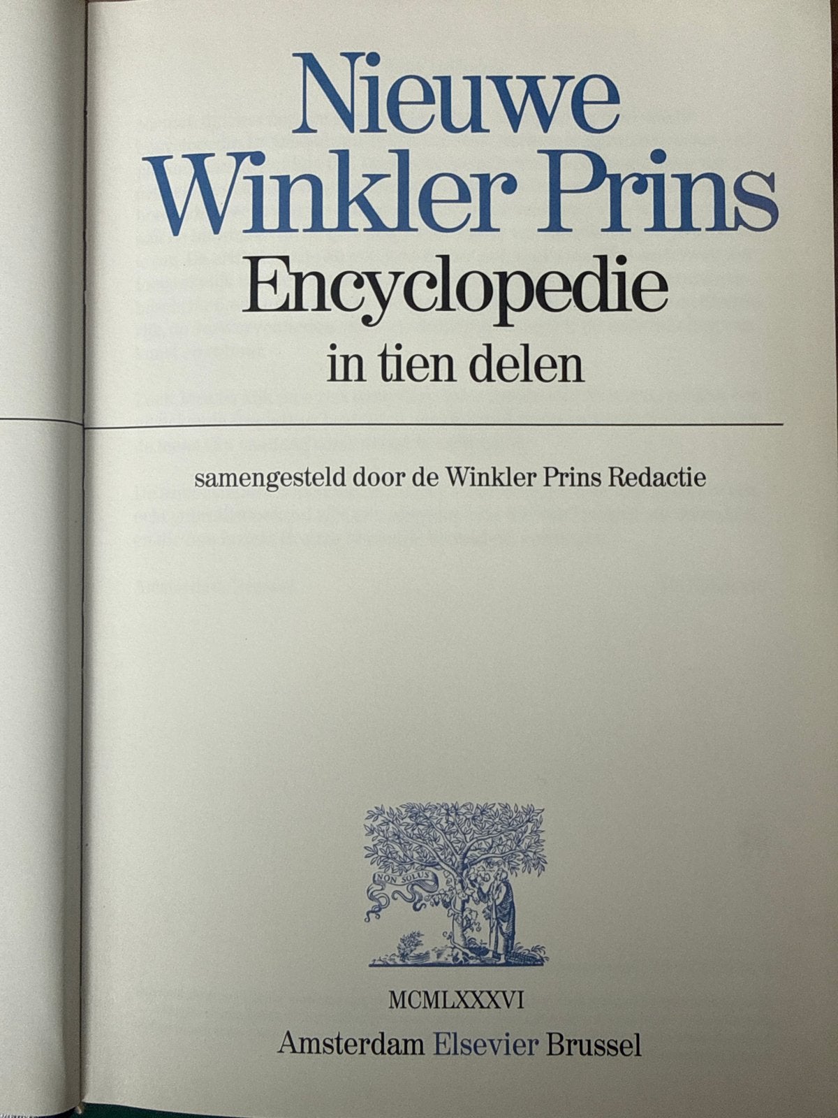 Nieuwe Winkler Prins Encyclopedie - Complete set (10 delen), Complete serie, Ophalen of Verzenden, Zo goed als nieuw, Algemeen