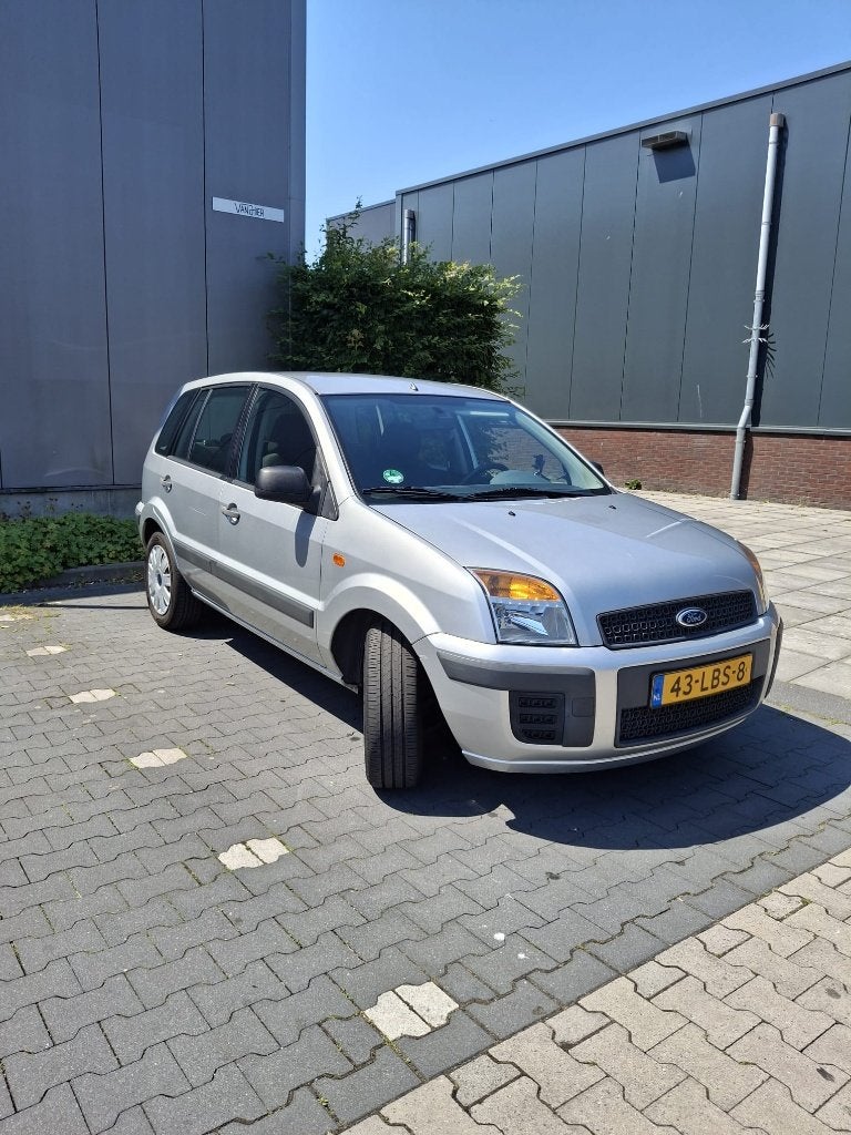Ford Fusion 1.4 16V 2010 Grijs, Auto's, Ford, Voorwielaandrijving, 49 €/maand, Origineel Nederlands, Grijs