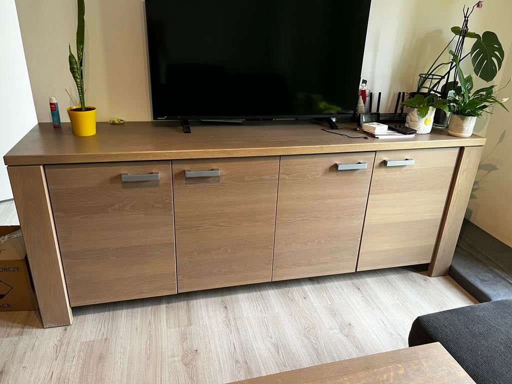Complete Meubelset: Dressoir, Salontafel en Eettafel, Ophalen