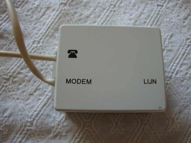 ADSL/ISDN Splitter - Scheidt ADSL en ISDN Signaal, Ophalen of Verzenden, Gebruikt, Router met modem, Onbekend