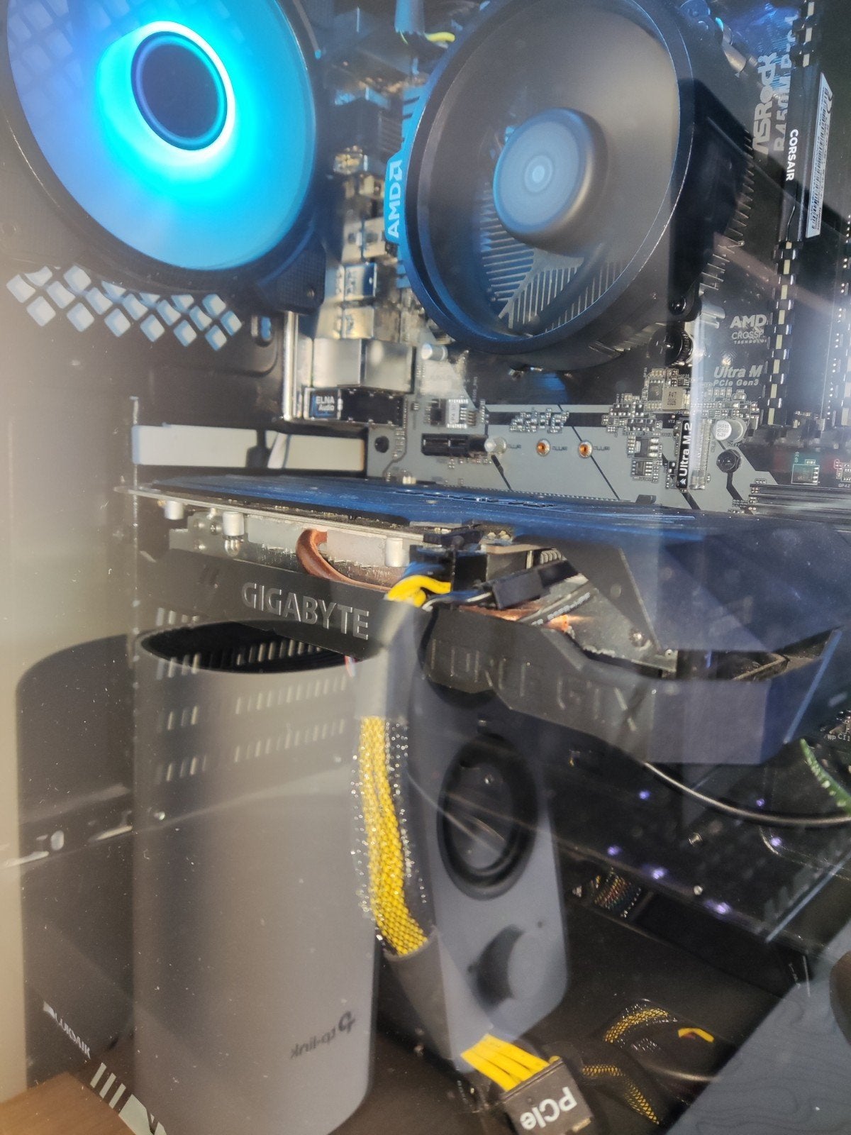 1650 super Gigabyte, Ophalen of Verzenden, Zo goed als nieuw, GDDR4, PCI-Express 3