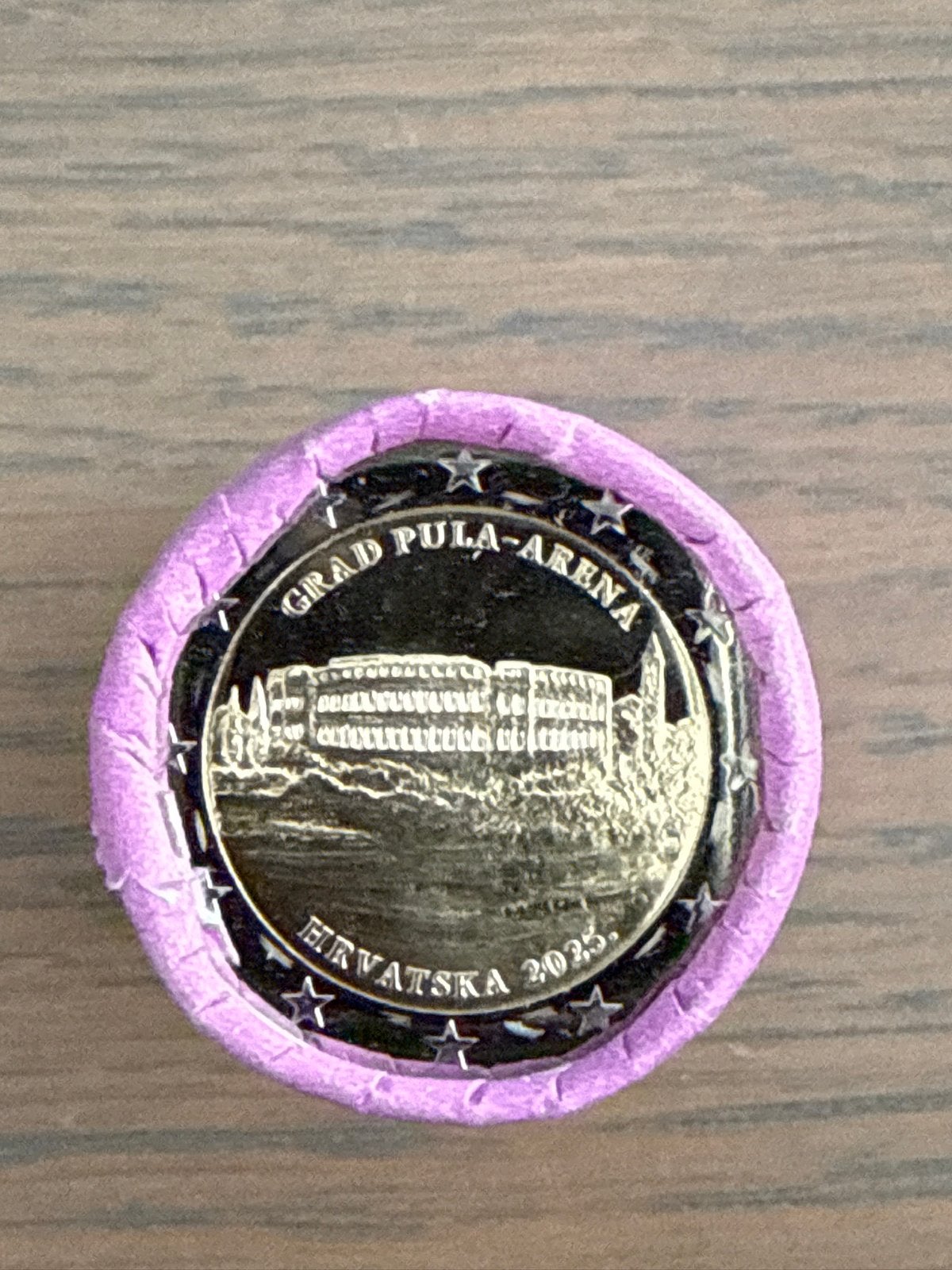 Kroatie muntrol 2 euro 2025 Pula 25 X 2€ UNC, Postzegels en Munten, Ophalen of Verzenden, Overige landen, 2 euro