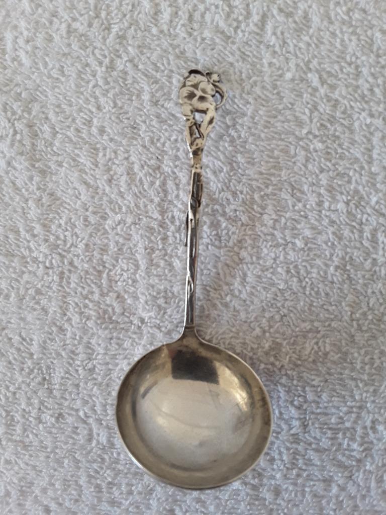 Zilveren roomlepel, Antiek en Kunst, Antiek | Goud en Zilver, Ophalen of Verzenden, Zilver