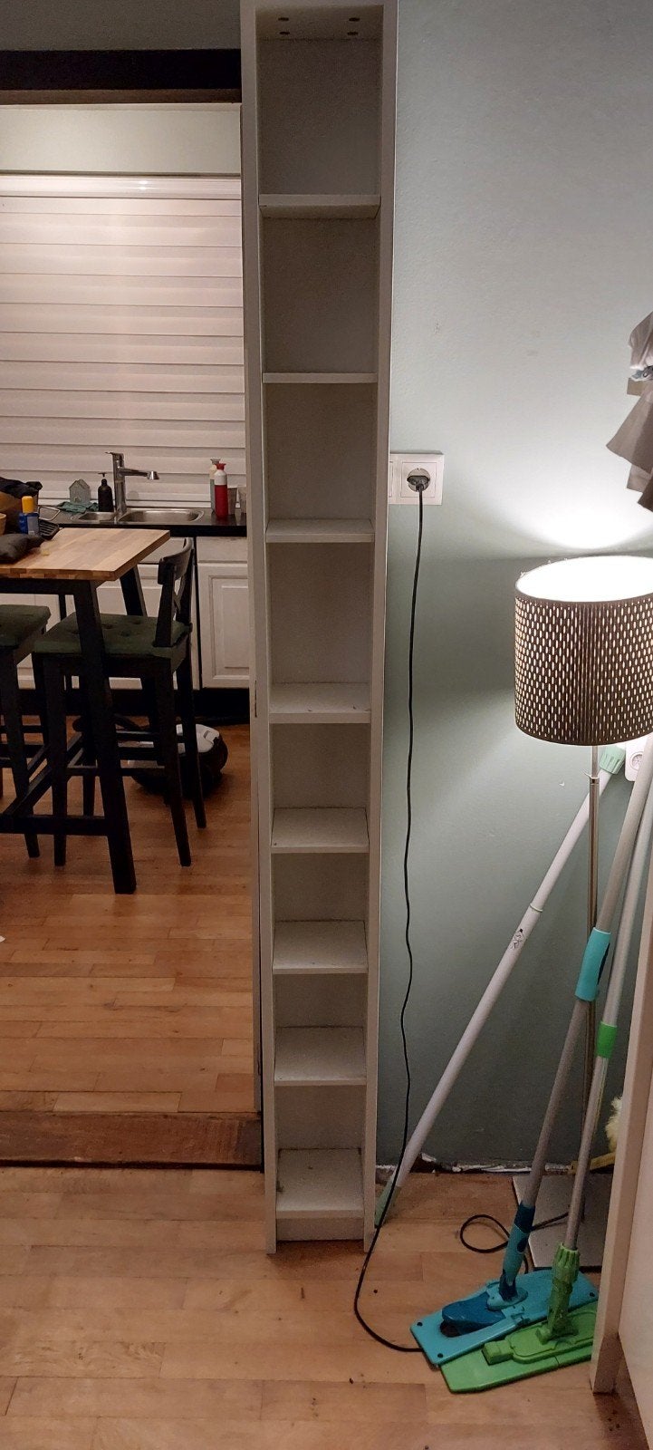 Smalle witte vakkenkast/ cd kast, Ophalen, Met plank(en), Minder dan 50 cm, Gebruikt