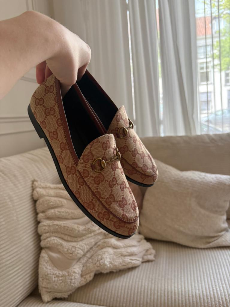 Gucci loafers 38, Kleding | Dames, Ophalen of Verzenden, Zo goed als nieuw, Zwart, Instappers