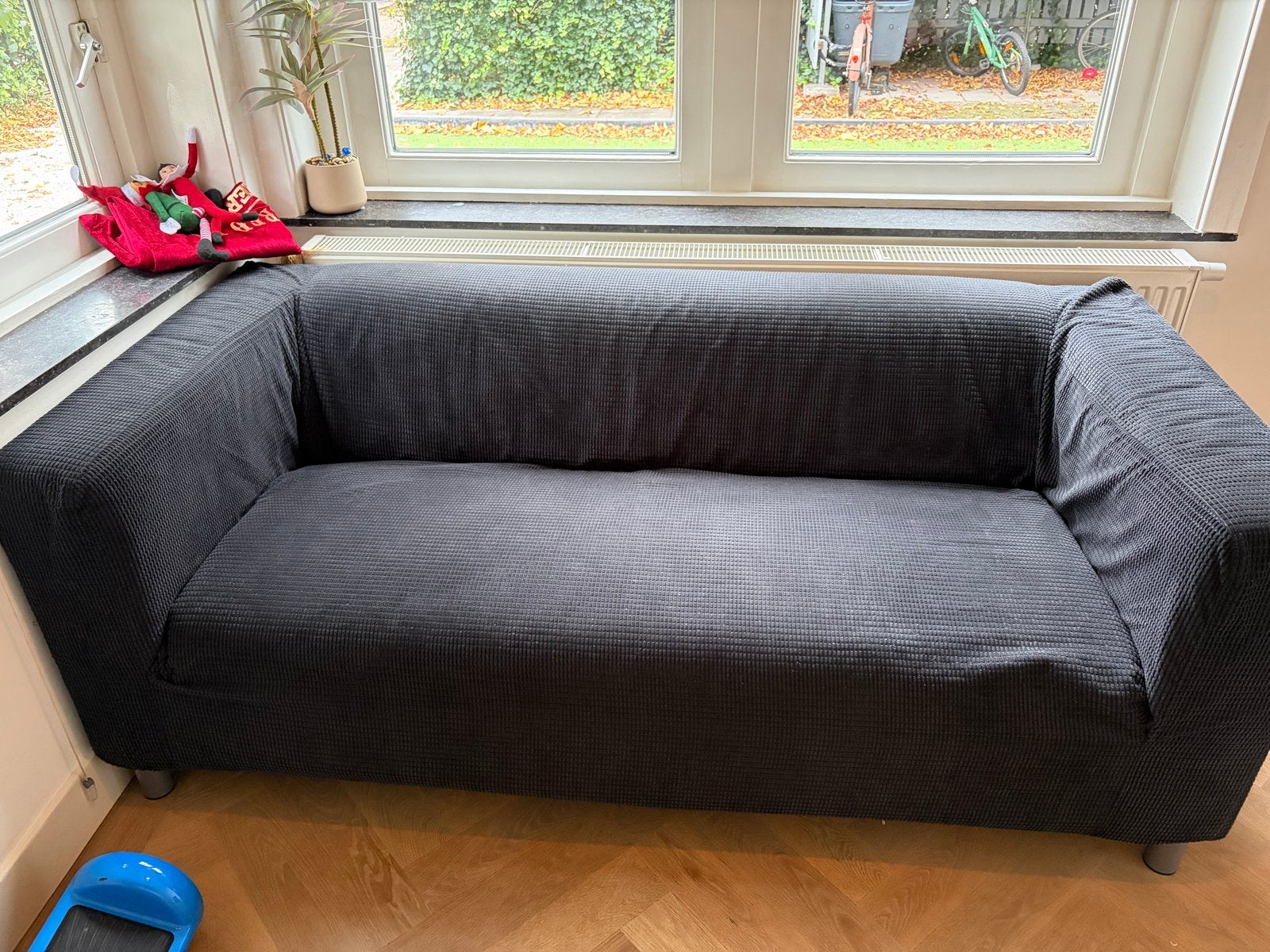IKEA Klippan bank met 2 hoezen (zwart en groen), Huis en Inrichting, Ophalen, Gebruikt, 150 tot 200 cm, Tweepersoons