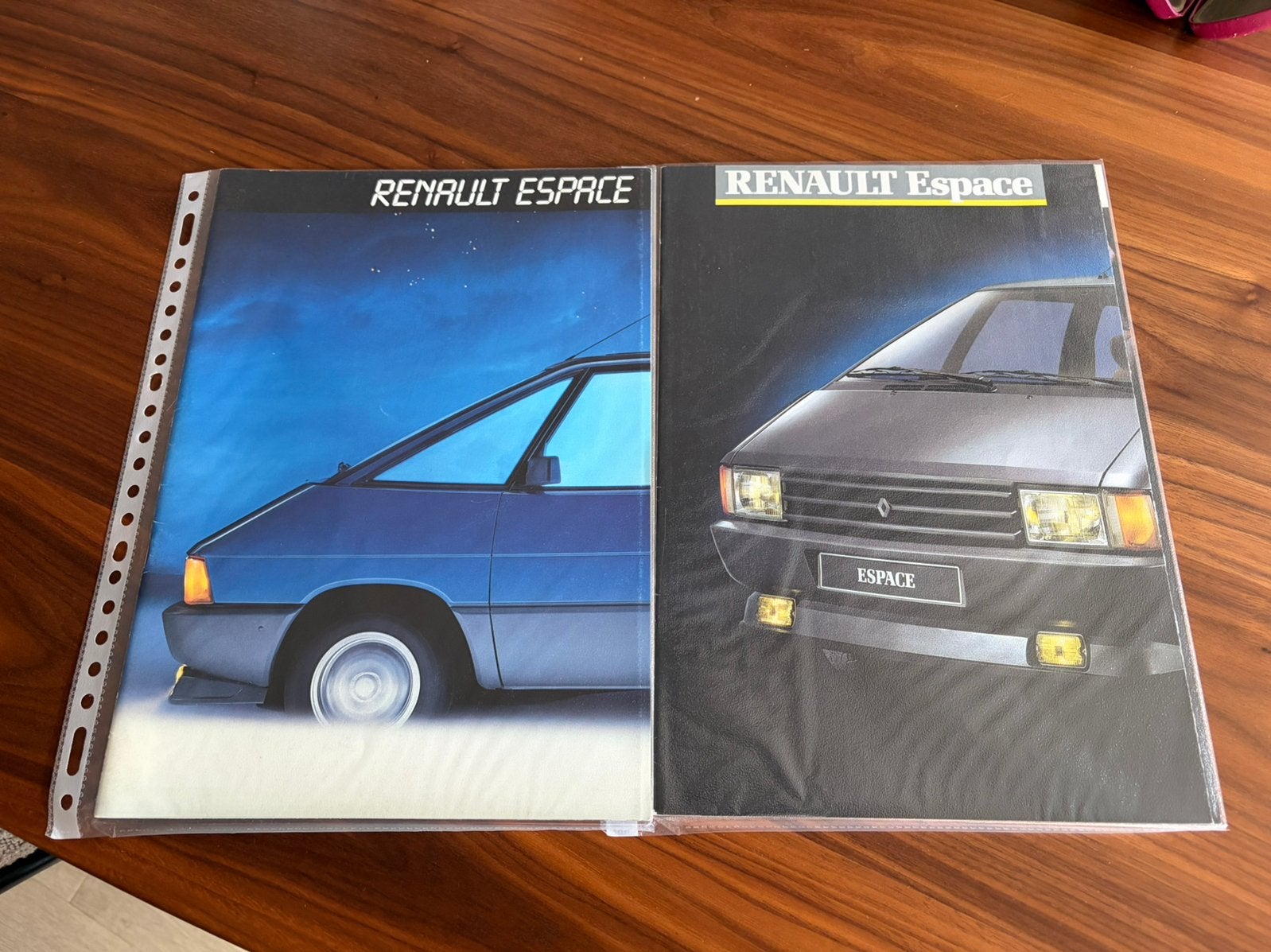 2 Renault Espace brochures, Ophalen of Verzenden, Zo goed als nieuw, Renault