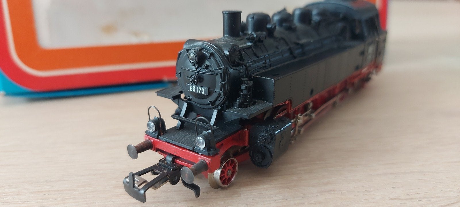 Märklin DB br 86173 tenderloc artnr 3096 + telexk. in ovp, Hobby en Vrije tijd, Wisselstroom, Wagon, Ophalen of Verzenden, Zo goed als nieuw