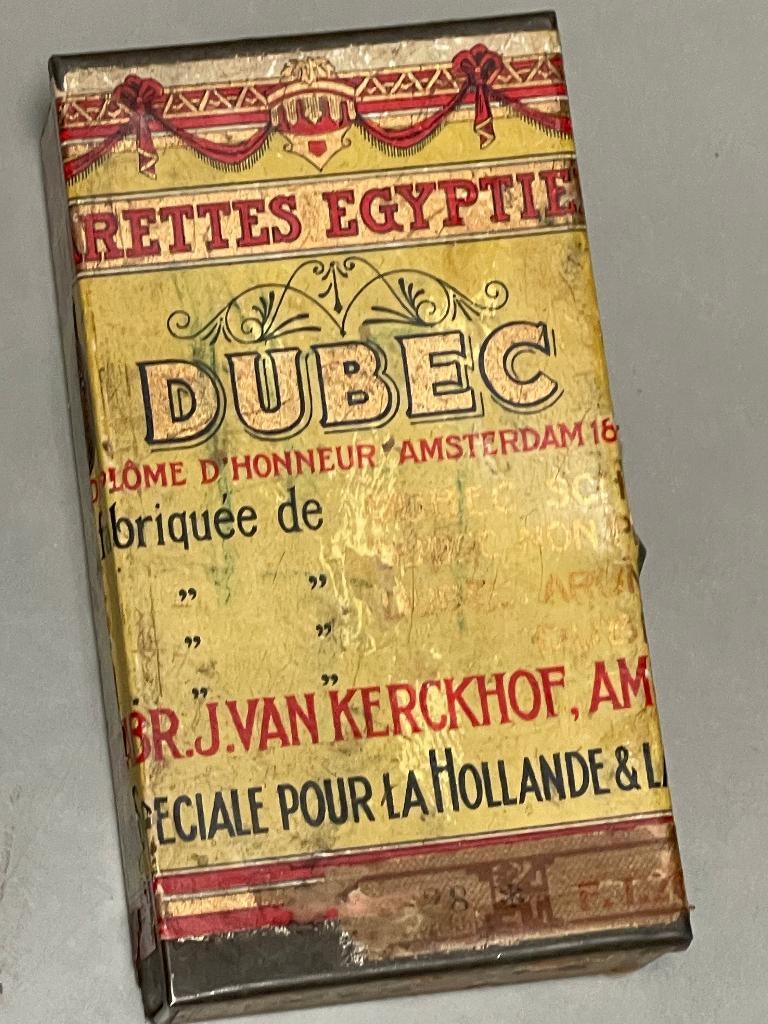 Blikken verpakking van Egyptische Dubec sigaretten , Verzamelen, Ophalen of Verzenden, Gebruikt, Tabaksdoos of Verpakking