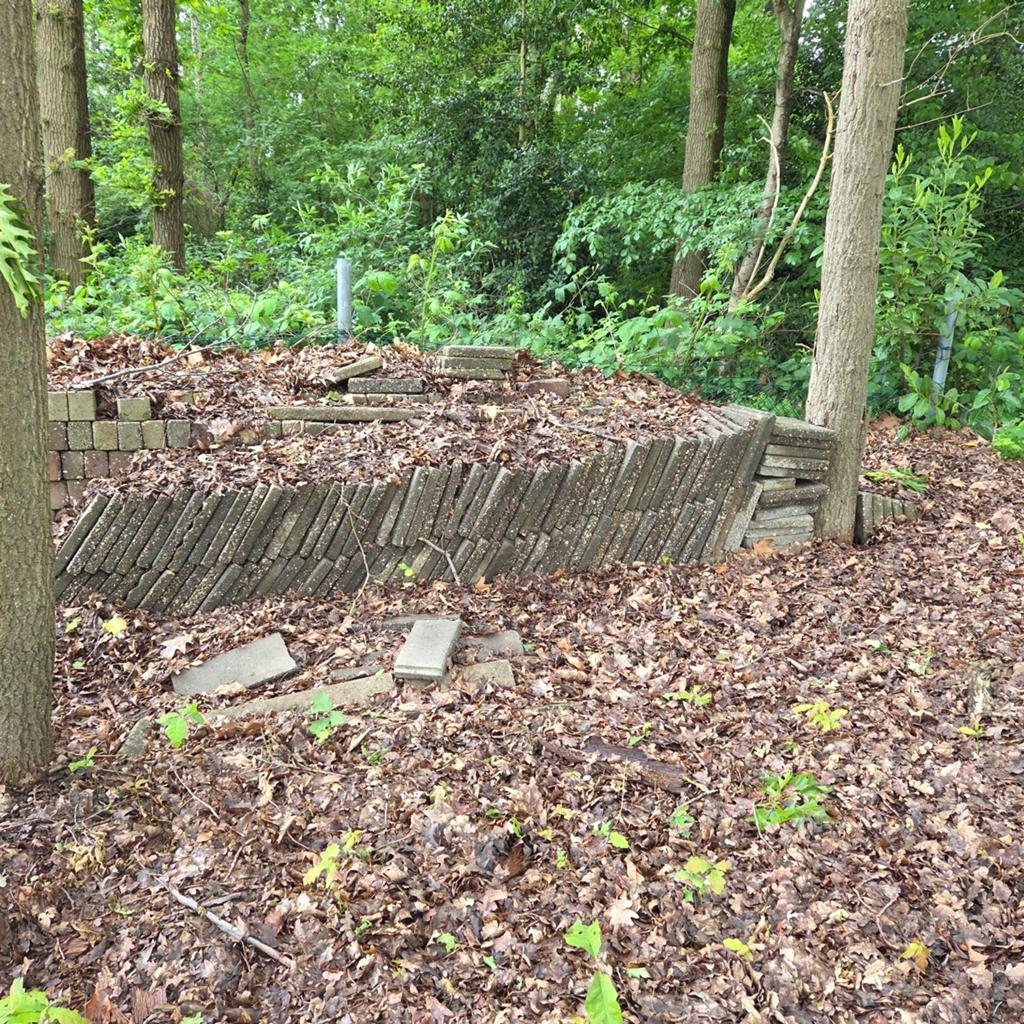GRATIS beton tegels 30 x 30 cm, Tuin en Terras, Tegels en Klinkers, Gebruikt, Ophalen of Verzenden, 10 m² of meer, Beton