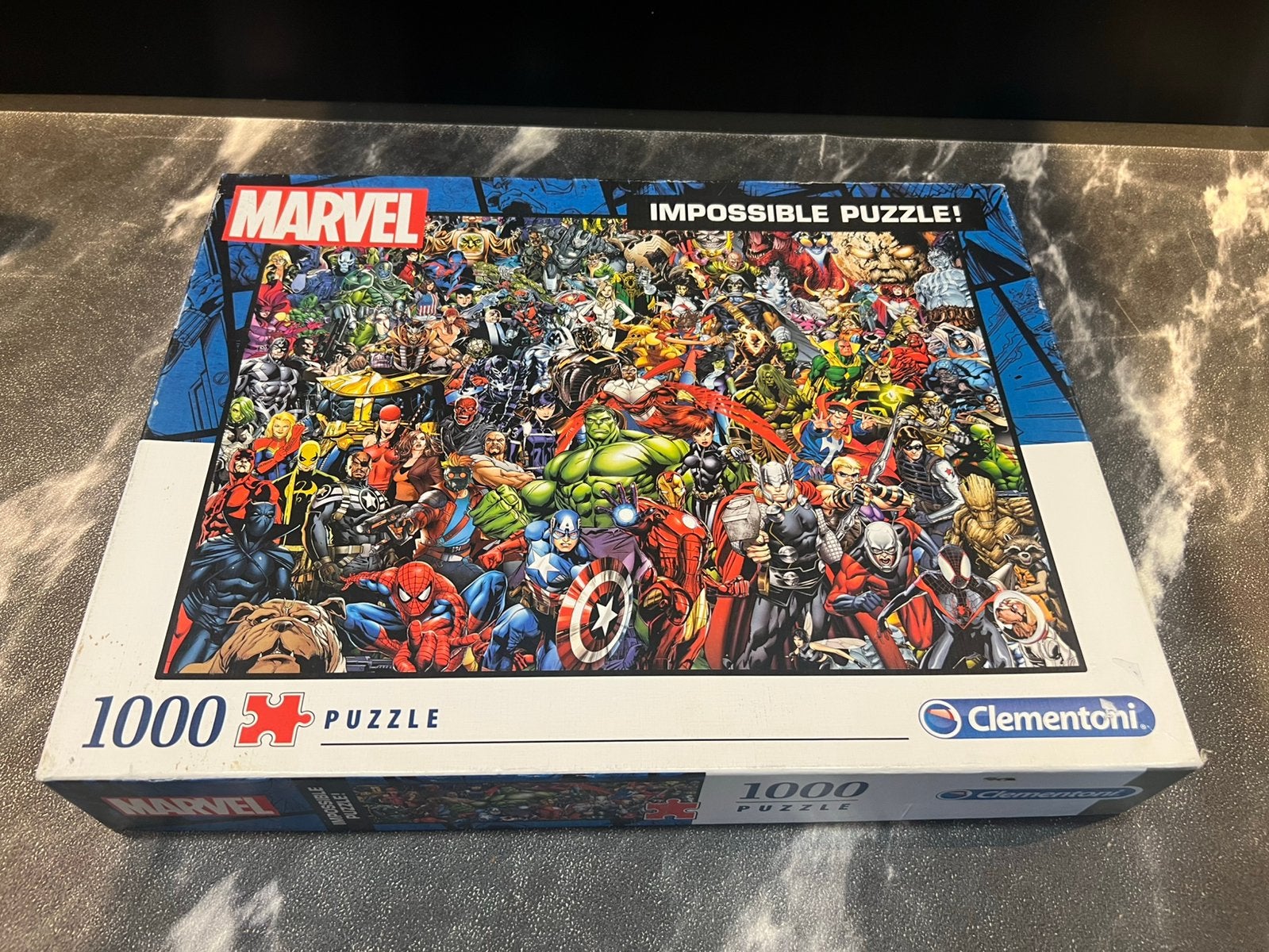 Clementoni puzzel 1000 stukjes impossible puzzel marvel, Ophalen of Verzenden, 500 t/m 1500 stukjes, Zo goed als nieuw