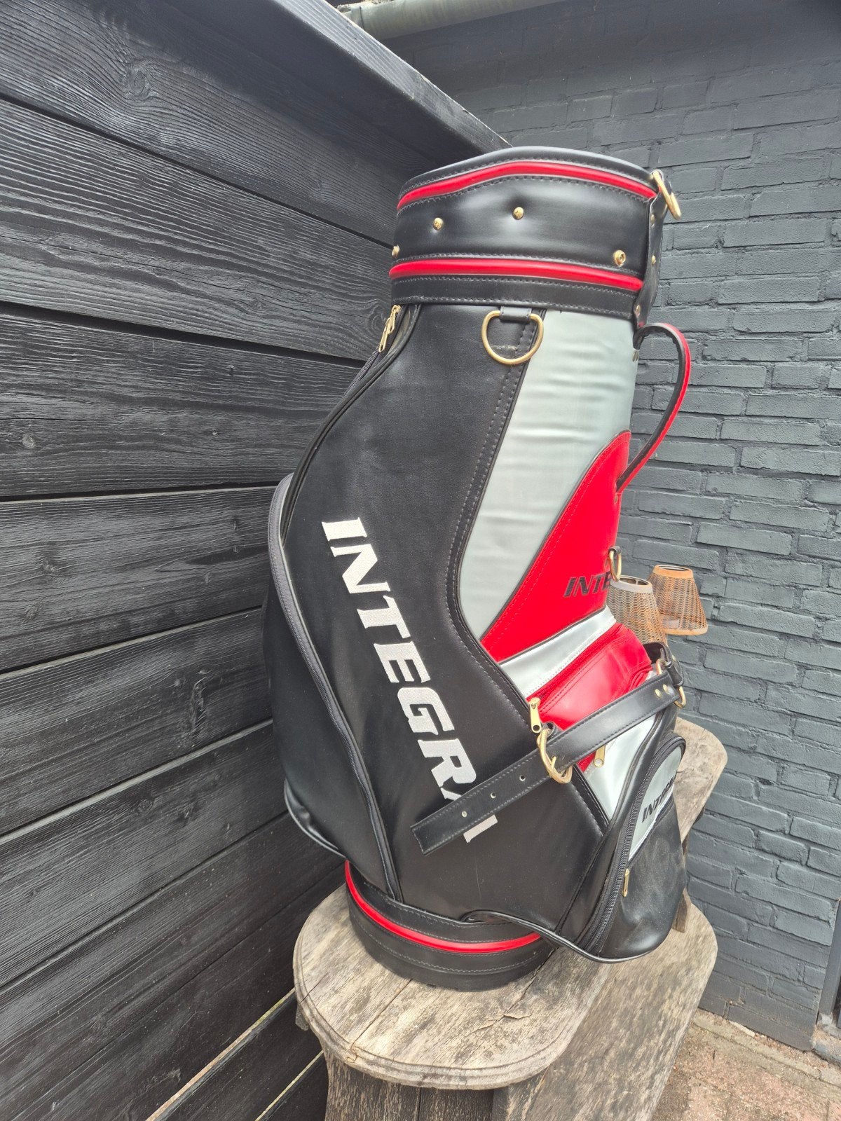 Integra Golf Cart Bag - Zwart/Rood/Grijs, Ophalen, Gebruikt, Tas, Overige merken