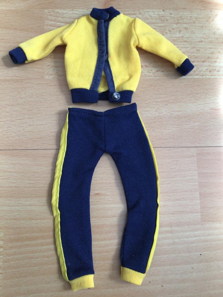 Vintage Barbie Sindy Fleur, Ophalen of Verzenden, Gebruikt, Kleertjes