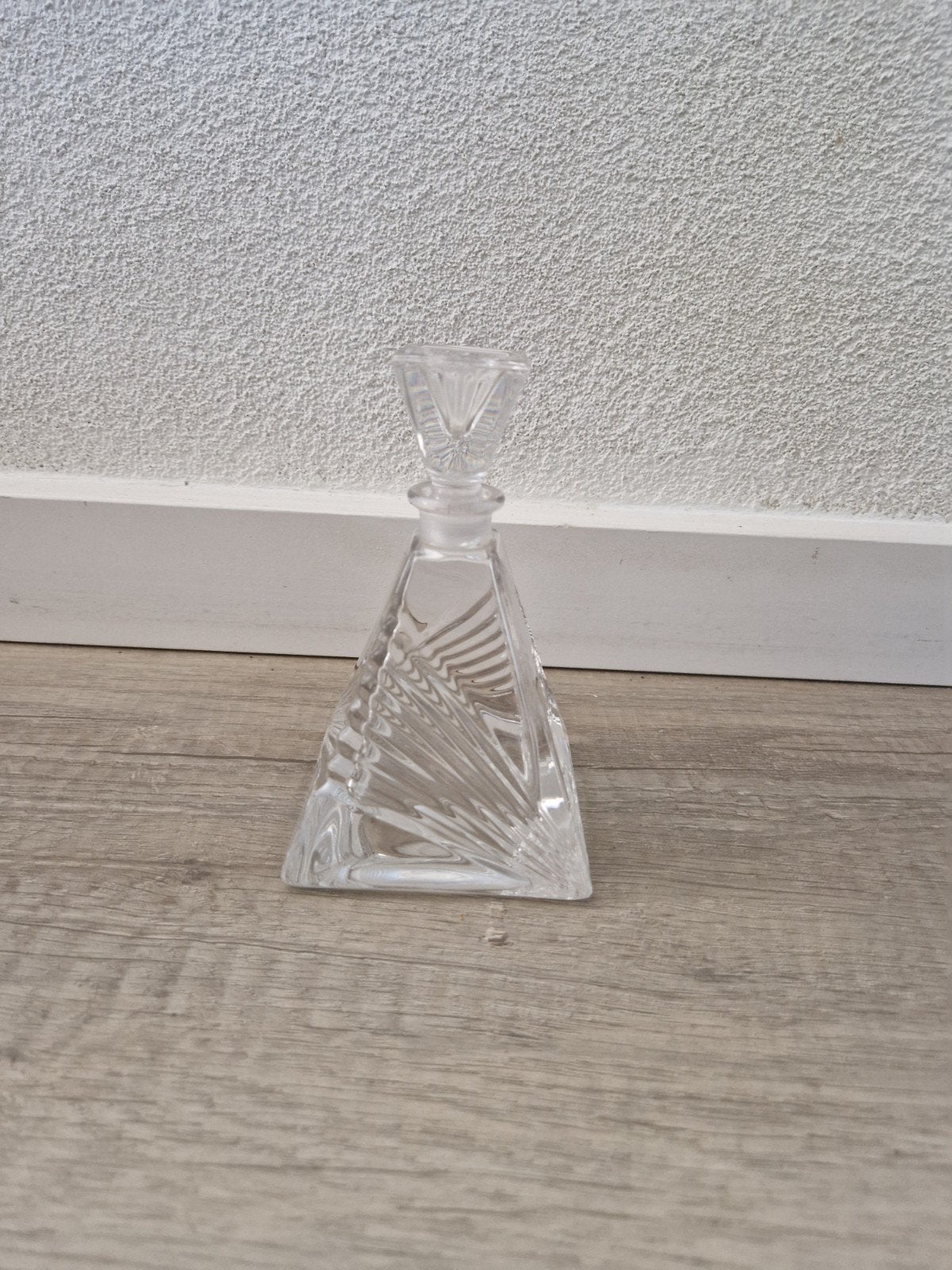 Kristallen fles glazen flesje piramide vorm karaf, Ophalen of Verzenden