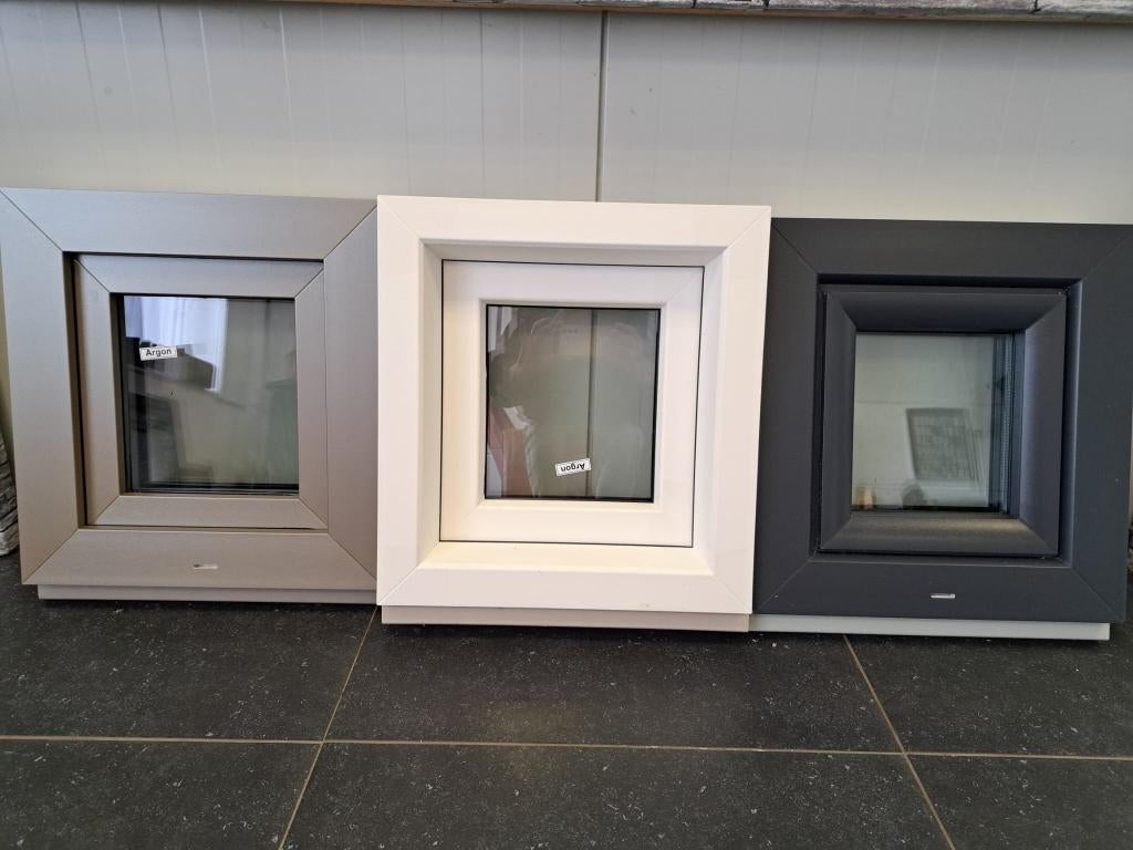 ENERGIE ZUINIGE KOZIJNEN/KUNSTSTOF/TRIPLE GLAS/MELDCODE GLAS, Kunststof, Nieuw, Ophalen of Verzenden, Inclusief glas