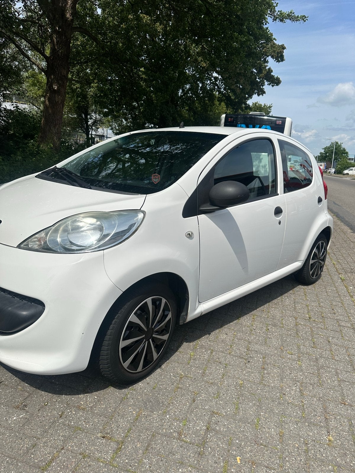 Peugeot 107 1.0 12V 5DR 2010 Wit, Auto's, Peugeot, Particulier, Benzine, Euro 4, A, Hatchback, Handgeschakeld, Origineel Nederlands
