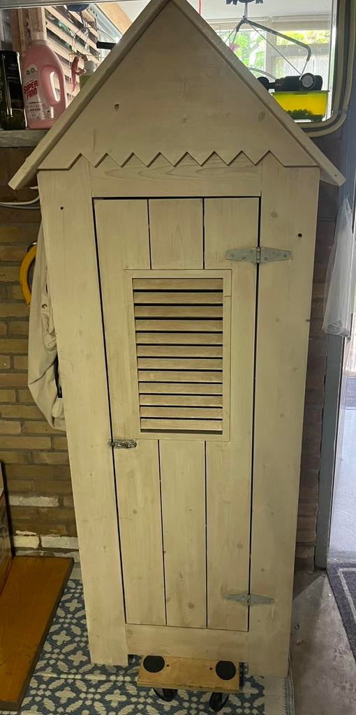 Leuke whitewash strandkast, Kinderen en Baby's, Kinderkamer | Commodes en Kasten, Ophalen, 105 cm of meer, Zo goed als nieuw, Minder dan 50 cm