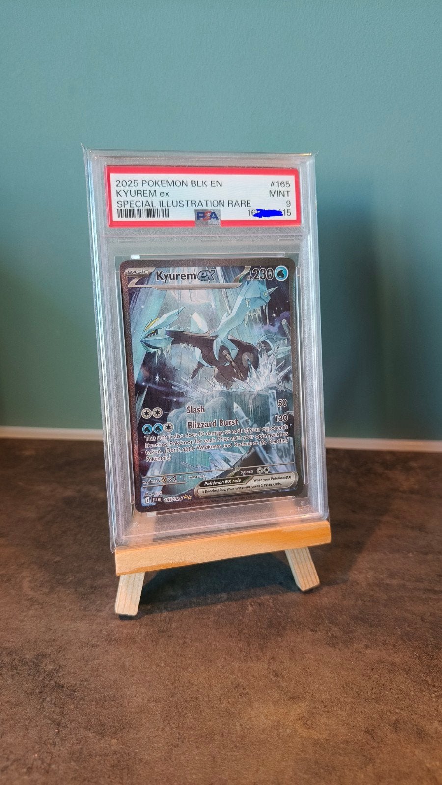 Kyurem ex #165 Pokemon Black Bolt PSA 9 Graded Kaart, Ophalen of Verzenden, Nieuw, Losse kaart