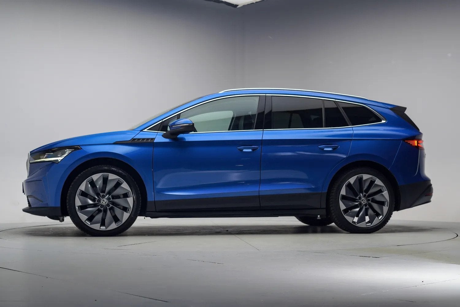 Skoda Enyaq iV 80 First Edition 3-Fase [ Leder Trekhaak Memo, Auto's, Automaat, Gebruikt, 495 min, 80 kWh