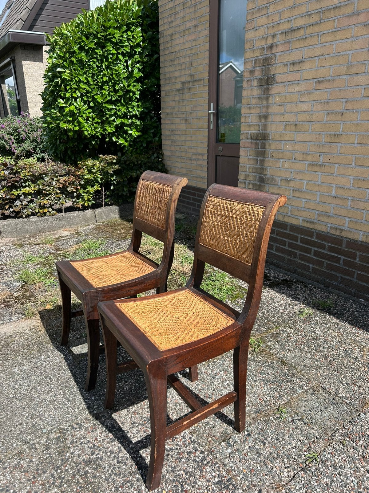 2 houten stoelen met riet vlechtwerk, Ophalen of Verzenden