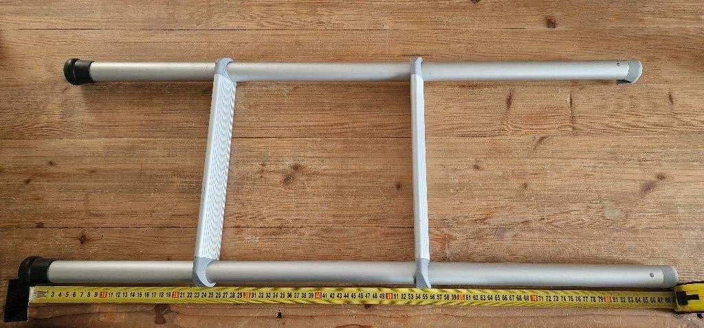 fiamma ladder 2 tredes 89cm hoog en 34cm breed, Ophalen of Verzenden, Zo goed als nieuw