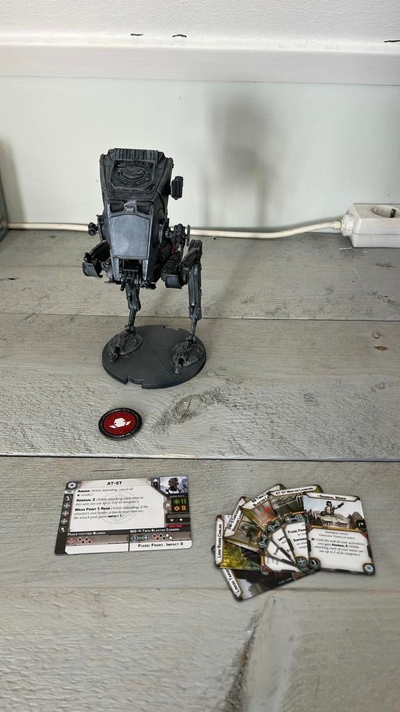 Star Wars Legion AT-ST met kaarten - Zo goed als nieuw, Figuurtje(s), Overige soorten, Ophalen of Verzenden, Zo goed als nieuw