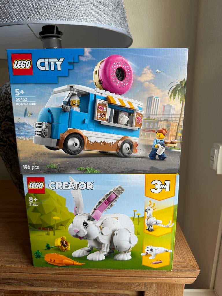 Nieuwe LEGO City 60452 Donut Truck & Creator 31133 Konijn, City, Lego, Nieuw, Ophalen of Verzenden