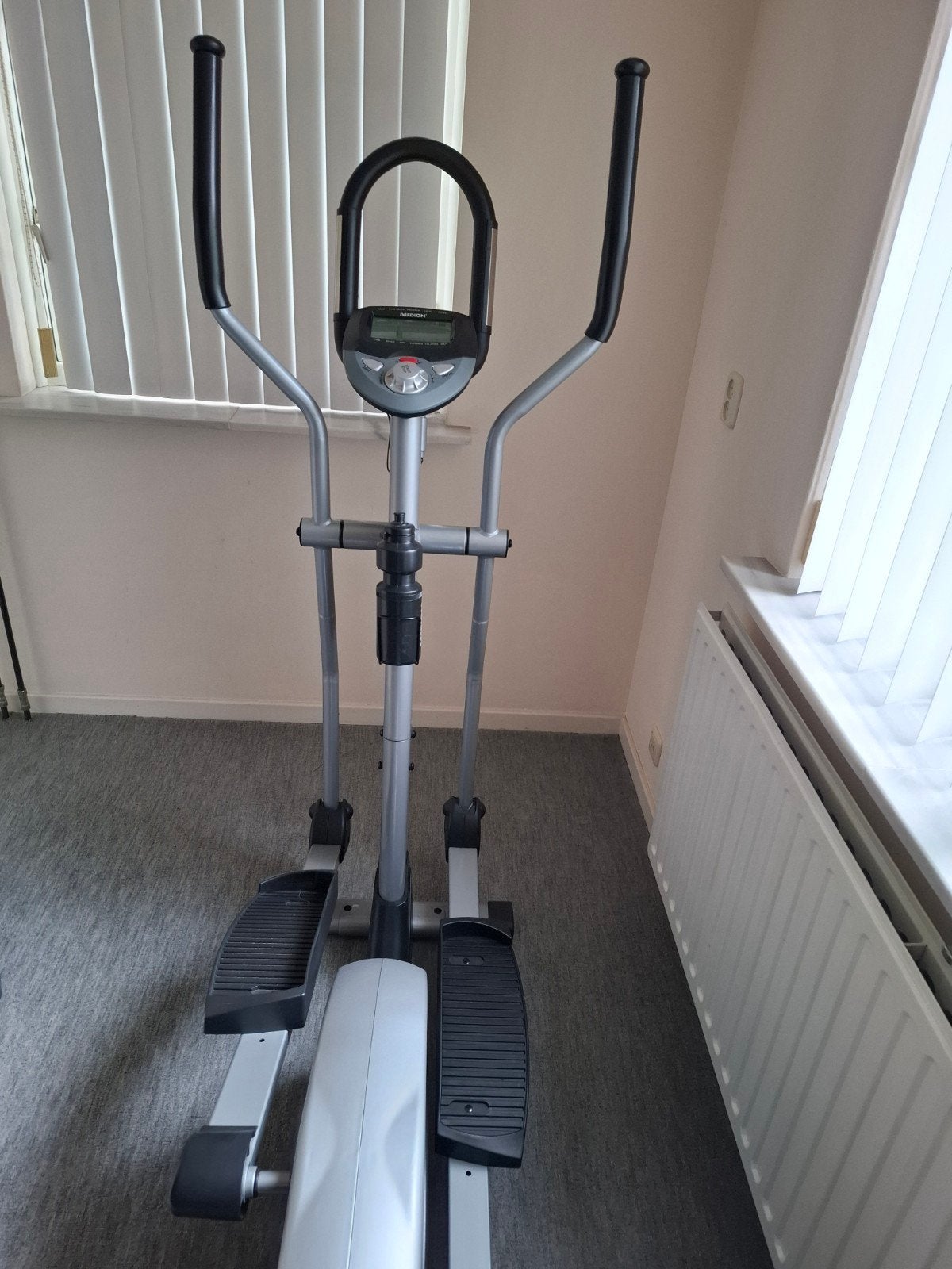 Medion Crosstrainer - Zo goed als nieuw, Sport en Fitness, Fitnessapparatuur, Ophalen of Verzenden