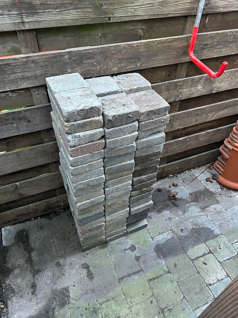 100 tegels 15x15x5 - gratis afhalen, Tuin en Terras, Ophalen, Beton, Klinkers