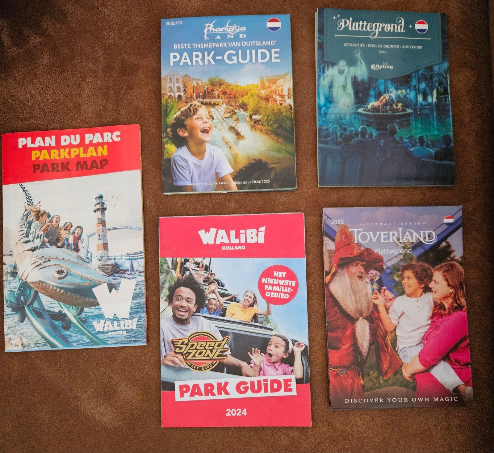 PRETPARK PLATTEGRONDEN, Ophalen of Verzenden, Zo goed als nieuw