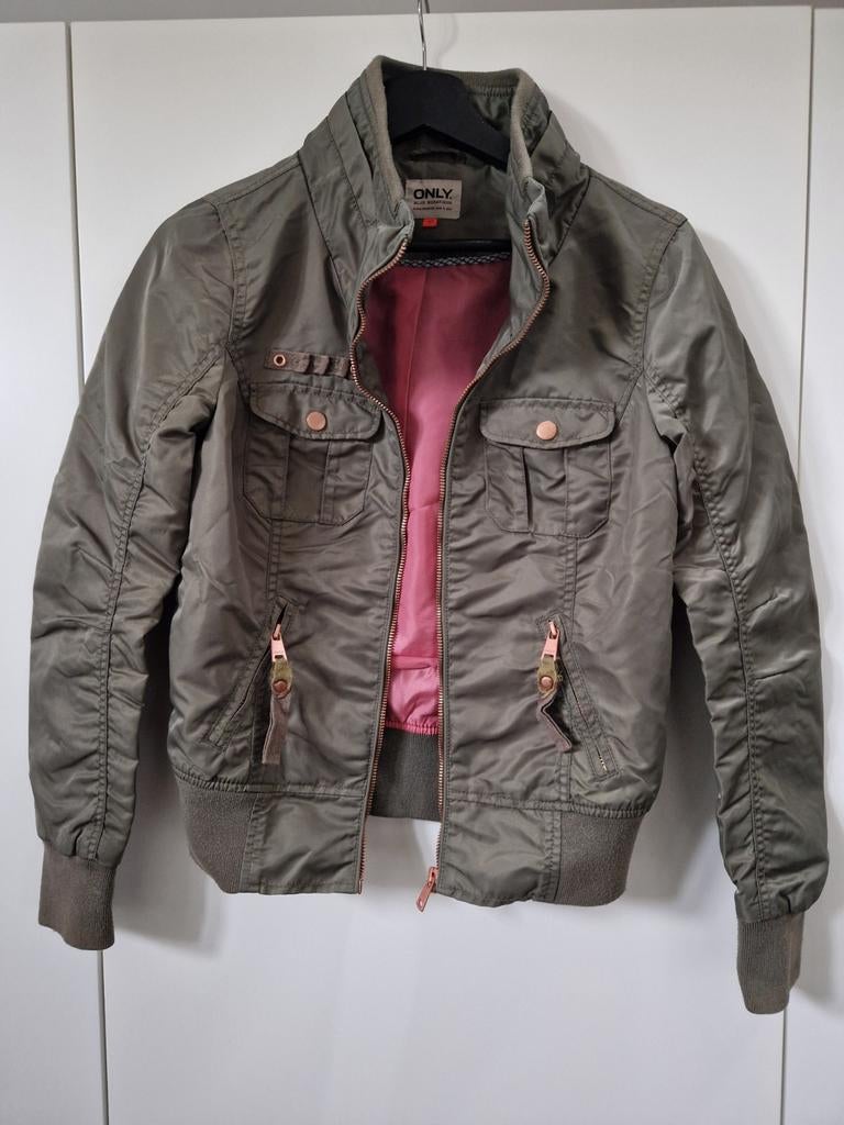 ONLY Bomberjack XS, Ophalen of Verzenden, Zo goed als nieuw, Maat 34 (XS) of kleiner, Zwart